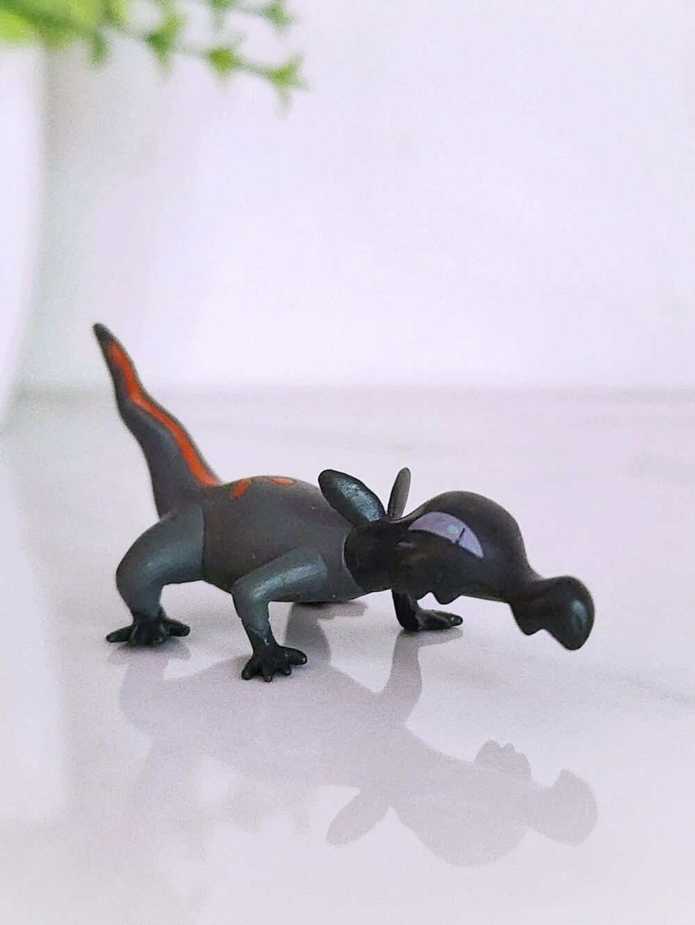 Pokémon Sandile TOMY 2" Mini Figure Nintendo Dark Gray PVC Collectible Toy F191